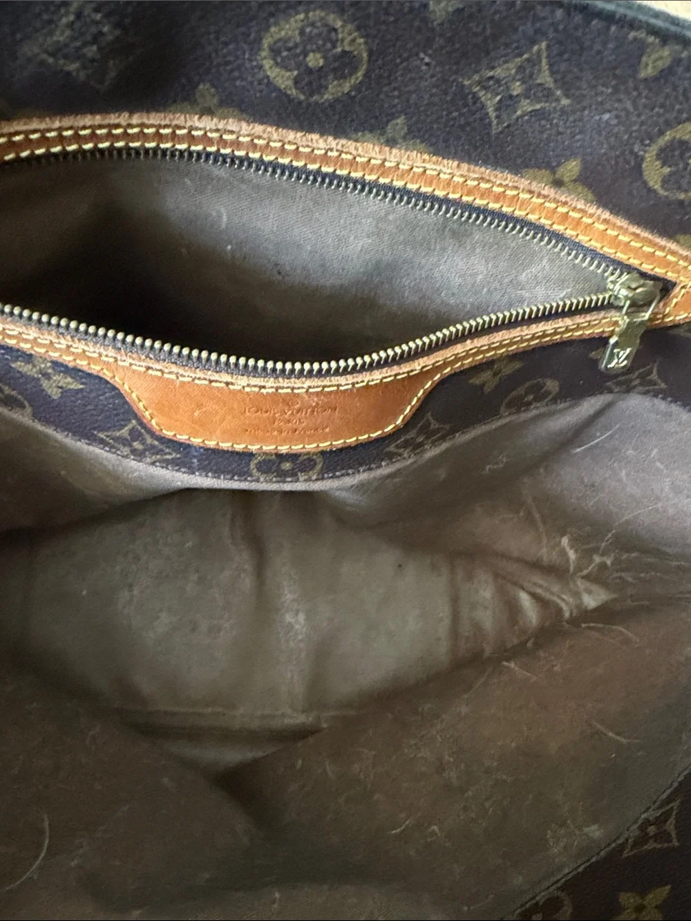 AUTHENTIC Louis Vuitton Monogram Canvas Tote BUNDLED with 2 wallets!